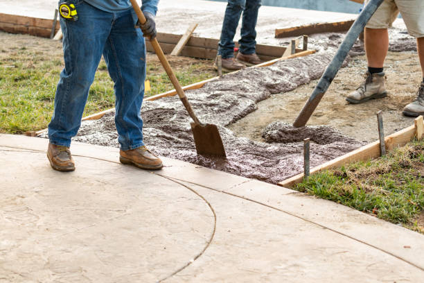 Best Concrete Sidewalk Installation  in Tarrytown, NY